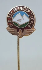 Croatia Mountaineering PD - ŽELJEZNIČAR Zagreb, KASUN, vintage pin badge 1960s !