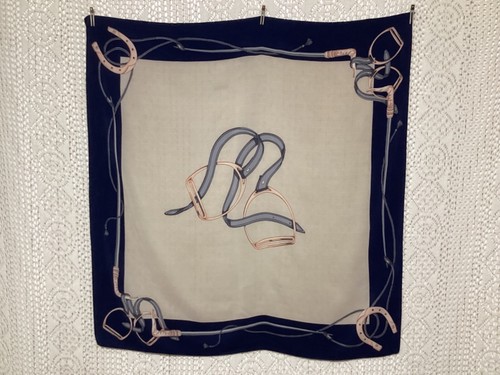 Foulard en Soie Vintage Équestre Cravache Étrier ( FL05/03/02_25B ) - Imagen 8 de 15