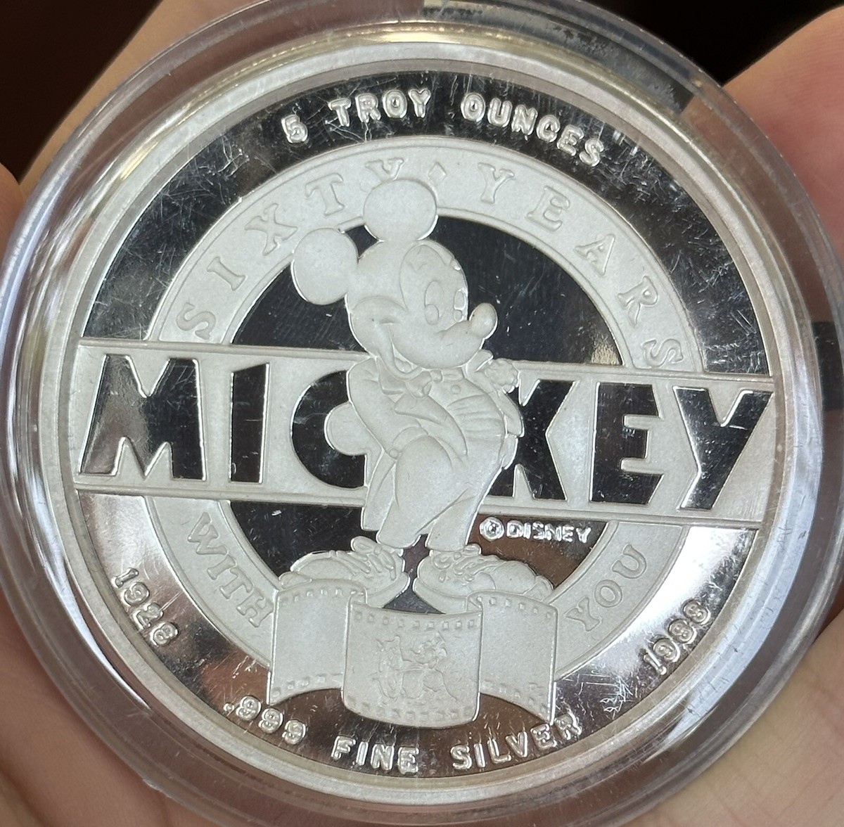 1988 Walt Disney Mickey Mouse 60 Yrs Mickey Mouse Club 5 Oz