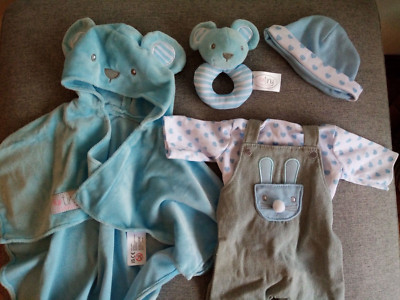 Tiny Treasures Junge Puppe 2 Outfits Sets für Chad Valley Brandneu