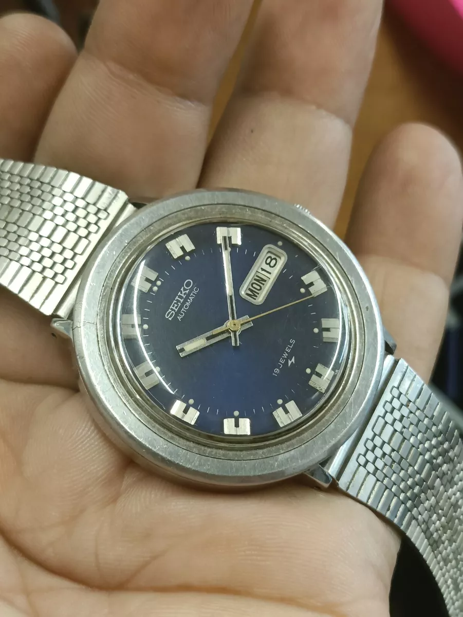 Seiko 7006 hotsell 19 jewels