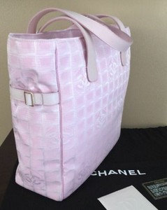 chanel canvas tote pink