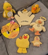 Vintage 2000, 8 Piece Set of Bathtime Soap/ Sponges.PLEASE READ DESCRIPTION...