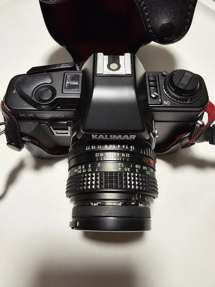 Estuche de cuero para cámara réflex Kalimar KX 5000 35mm. Foto 2 de 4