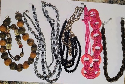 Lot Of Women's Beaded Necklaces(Broken Clasps) Vintage