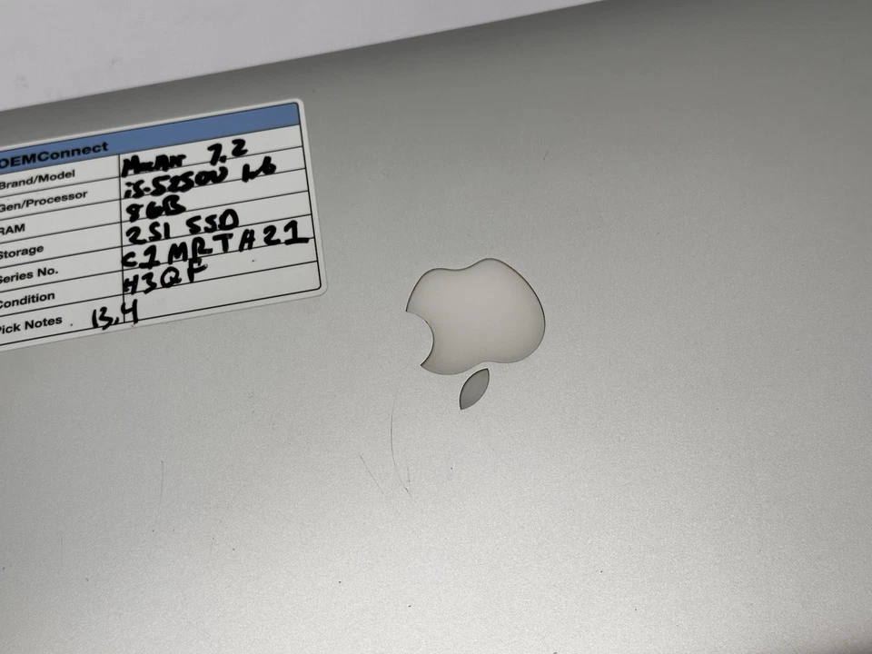 Apple MacBookAir7, A1466, i5-5250U CPU @ 1.60GHz, 8GB, 251GB SSD, No Charger/OS - Image 2 of 4