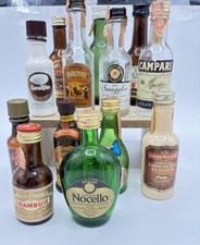 Mini Botella de Licor Colección Mediados de Siglo Bar Exhibición Lote de 13 VACÍAS De Colección