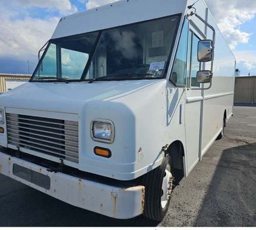 2014 Ford Step Van 