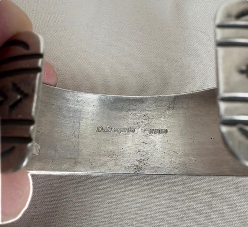 Delbert Delgarito Navajo Handmade Wide Sterling Silver Coral Cuff Bracelet - Picture 3 of 5