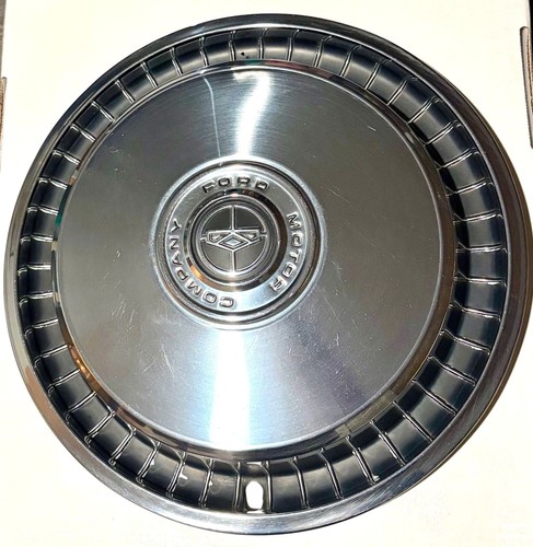 Pair OEM Vintage Ford Motor Company 15” Hubcaps Wheel Covers 1971-1977