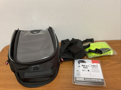 #ad Givi XS307 XStream Tanklock 15L Tank Bag Black Read Description $99.99