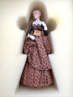 Vintage 1980s Great American Women Half Doll  Harriet Beecher Stowe 953/9500