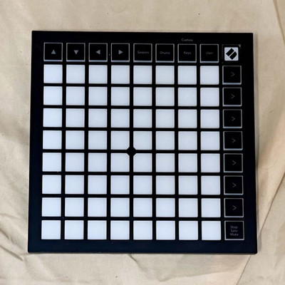 Novation Launchpad Mini MK3 64-Pad USB Powered Tabletop MIDI Controller Black