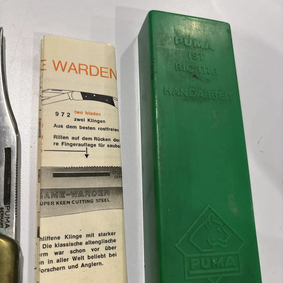 Cuchillo Puma 970 Game Warden 1972 como nuevo en embalaje original estampado con W.A.M.L.B. 22 COMO NUEVO SIN USAR  Foto 2 de 4