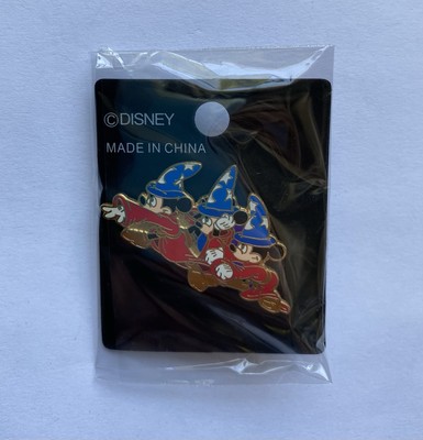 Sorcerer Mickey In Motion Pin