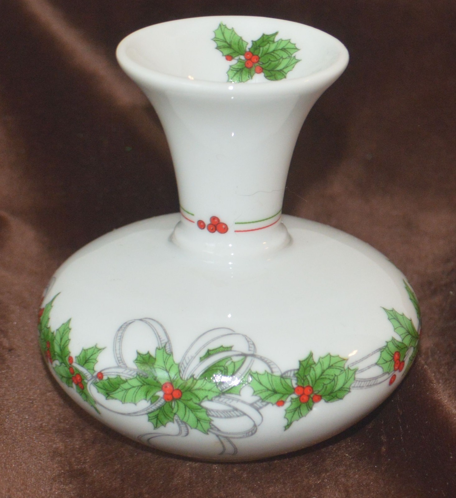 Poinsettia Small Christmas Decoration Vase The Tuscany Collection Adorable