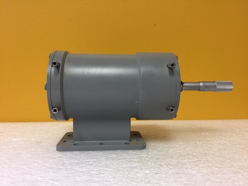 Wavetronics 3203-01 3100 bis 3500 MHz, mikrometergetrieben, Wellenleiterhohlraum. Neu! - Bild 3 von 4