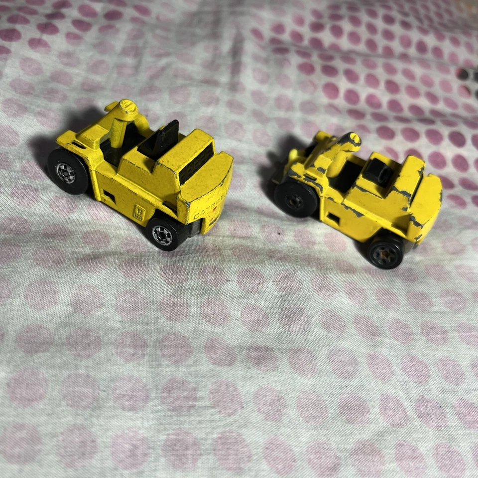 2 Vintage 1979 Mattel Hot Wheels Die-Cast Workhorses Caterpillar CAT Fork Lift - Image 4 of 4