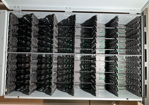 DDN Storage Scaler 4U 84 Bay LFF JBOD Expander 8460 SS8460 - No Caddies - Picture 5 of 9