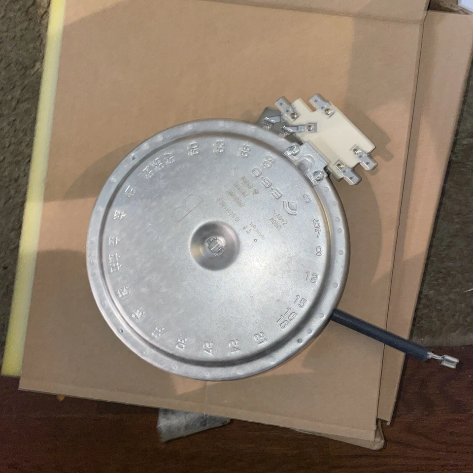 Whirlpool Surface Element OEM W10823704 Genuine Part - Image 2 of 3