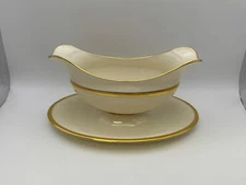Lenox TUXEDO Gold Mark Gravy Boat with Attached Underplate