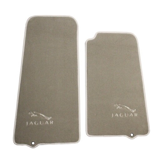JAGUAR XK8 20052006 FLOOR MATS SABLE CASHMERE AET C2N3763AET GENUINE
