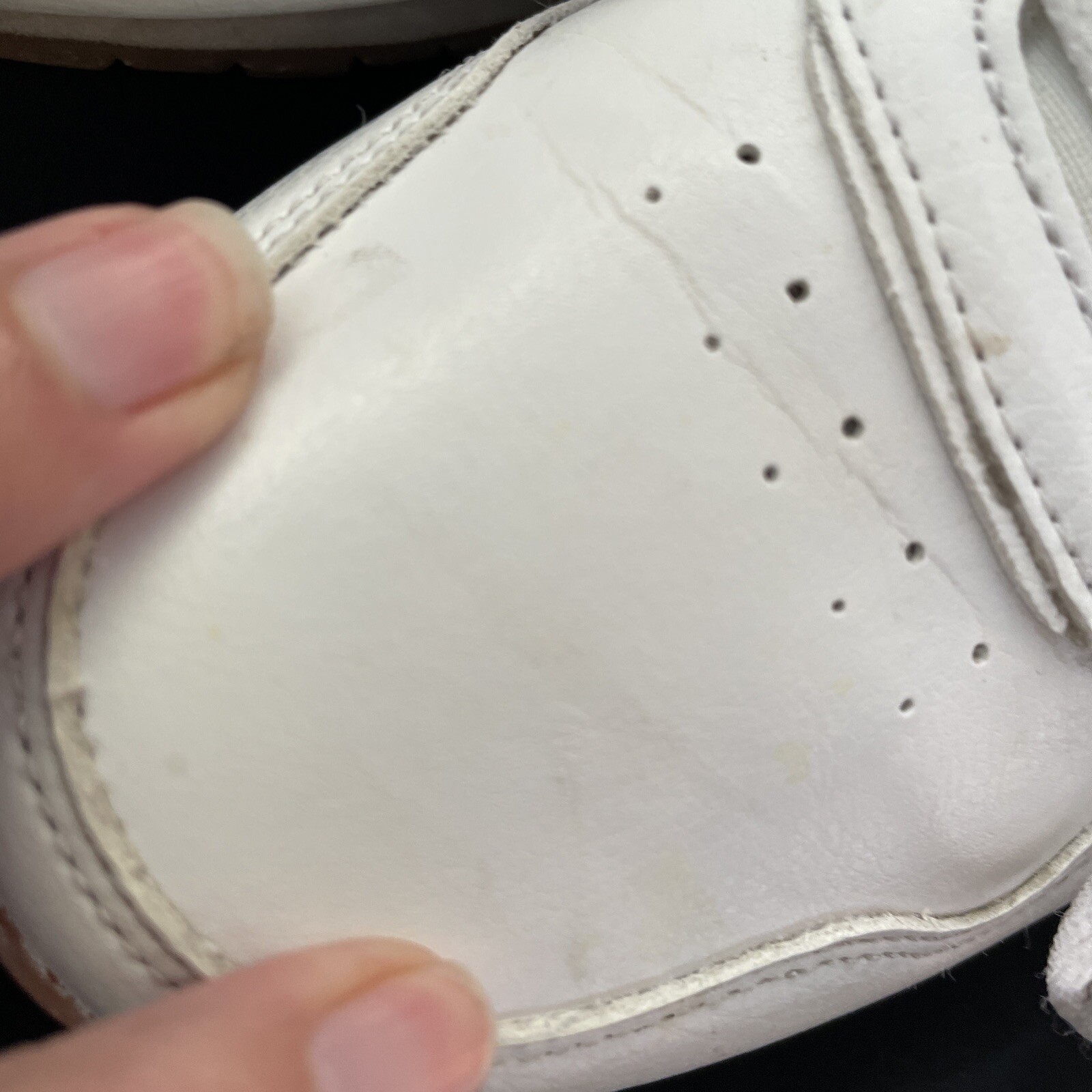 SAOLA Sneakers basse Reebok bianche in pelle suola in gomma stringata top da donna taglia 9