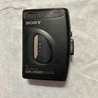 FOR PARTS / REPAIR Sony Walkman WM-FX21 AM/FM Cassette Player w/ Belt Clip VTG