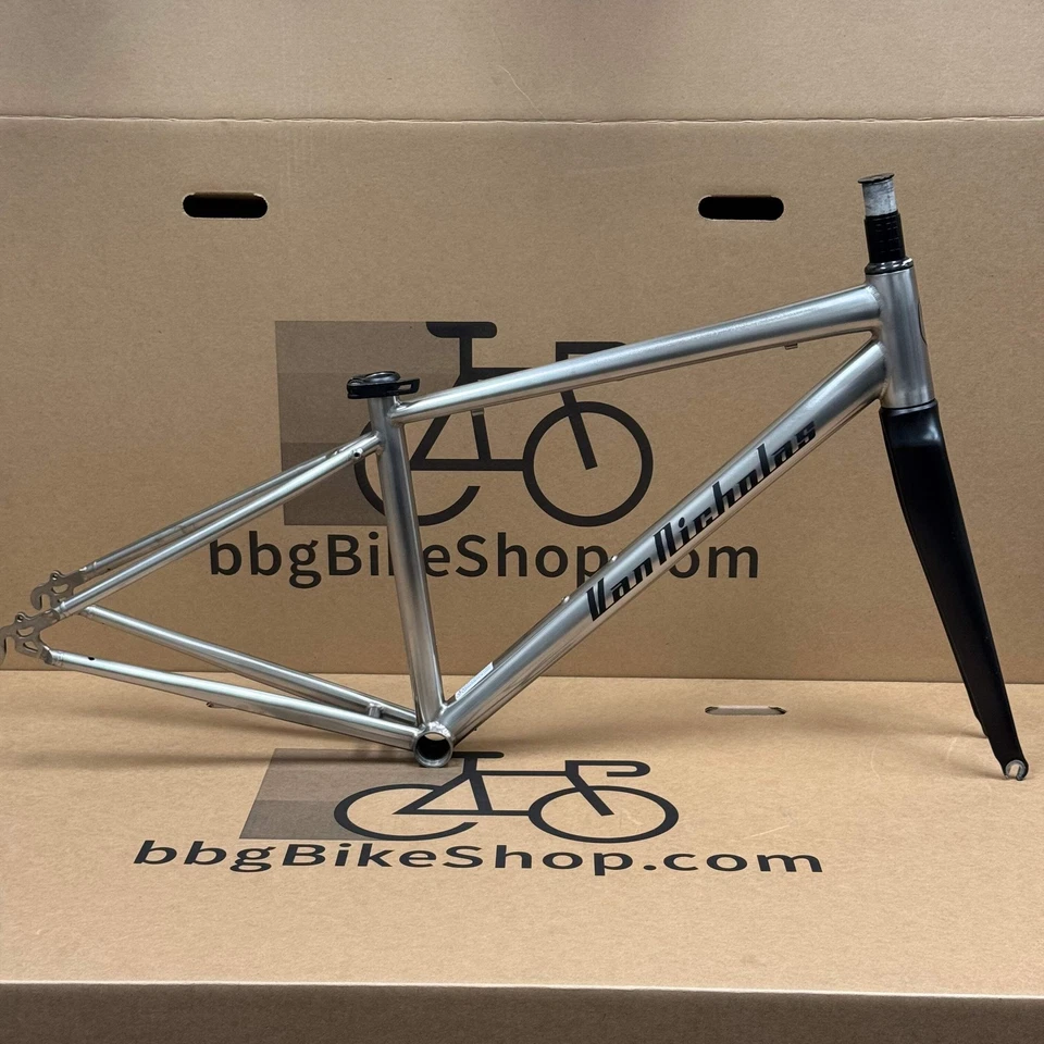 48cm Van Nicholas Titanium Road Frameset with Carbon Fiber Fork - Image 2 of 4