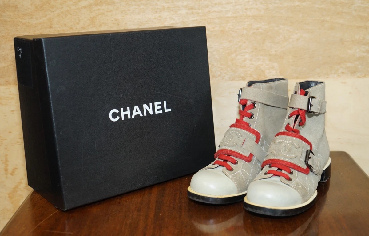 Coco chanel gift set boots sale