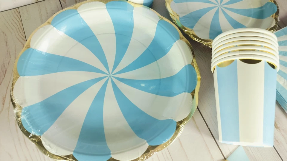 Juego de vajilla de fiesta desechable 56 piezas para 8 invitados - rayas azules y blancas Foto 3 de 4