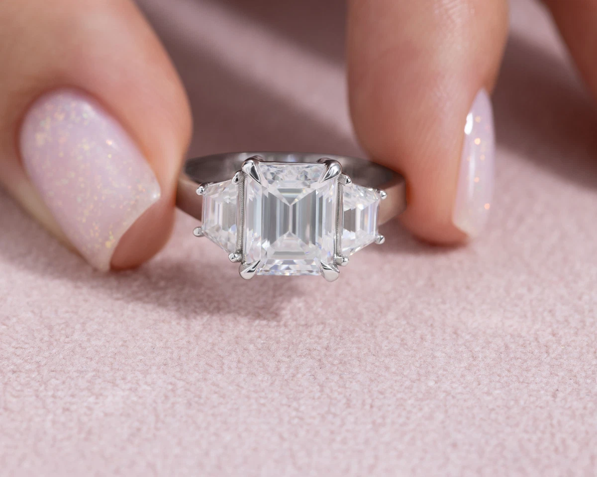 Baguette moissanite ring deals