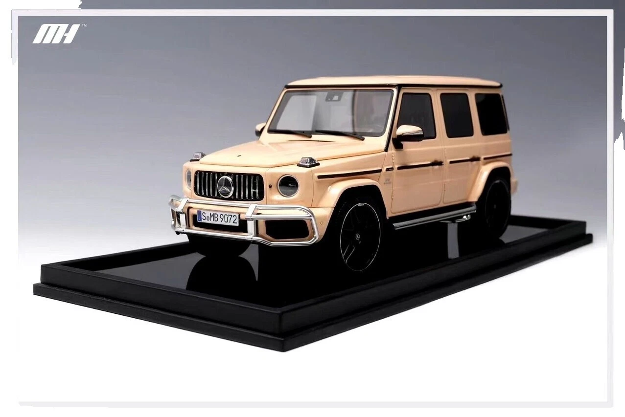 Mercedes-Benz 1:18 Collectible Model Cars & Trucks