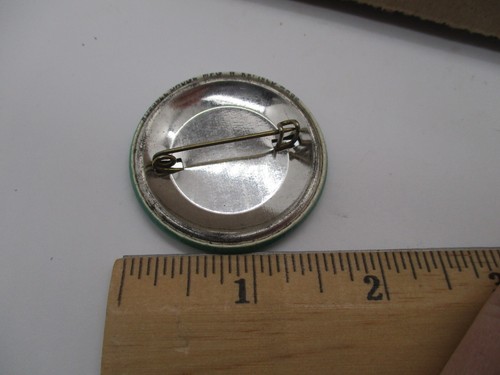 1978 West Esopus Landowners Assocation Pinback Button - Picture 2 of 2