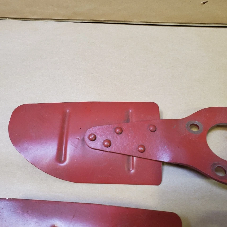 Original Austin Healey 100-6 3000 Two Piece Water Pump Fan Blade OEM - Image 4 of 4