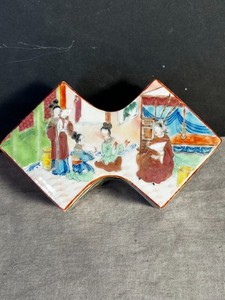 Rare Antique Chinese Export Rose Mandrain double shaped box