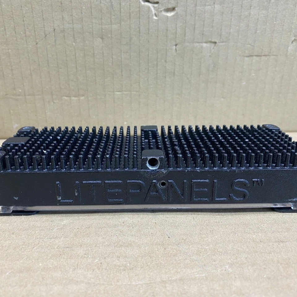 Litepanels Camera Flood Professional Daylight LED Lighting Kit, MiniPlus - Image 4 of 4