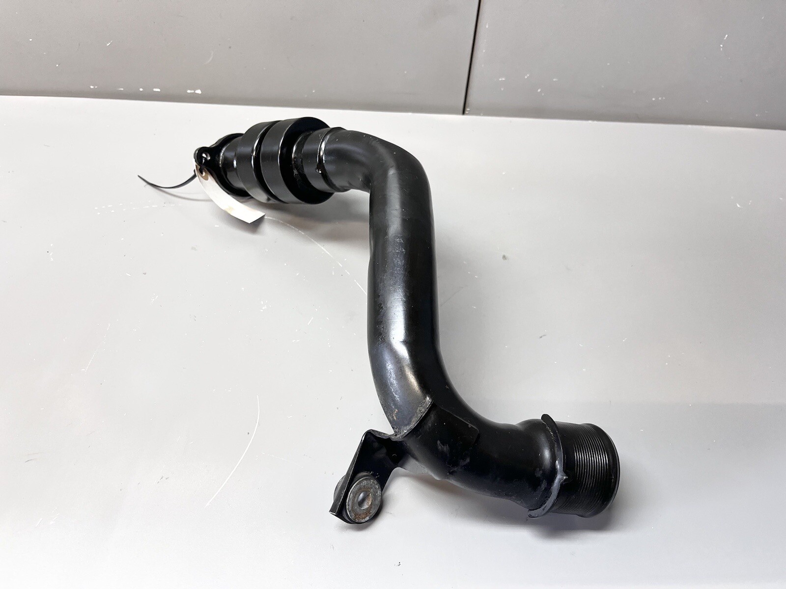⭐️2014-2020 MASERATI QUATTROPORTE LEFT DRIVER TURBO AIR INTAKE HOSE PIPE TUBE OE