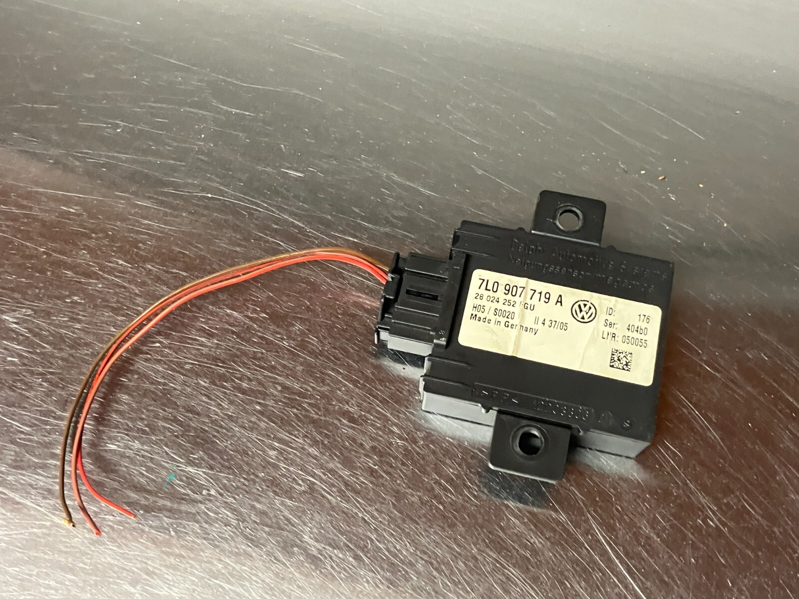 03-12 bentley continental anti theft alarm control immobilizer module 7L0907719A