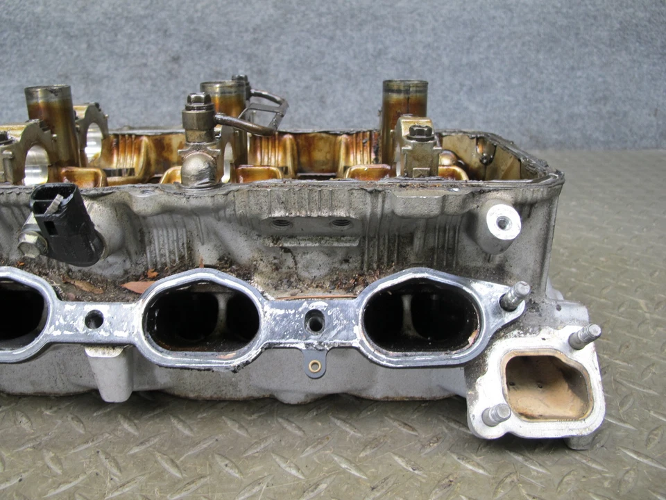 01-06 LEXUS LS430 UCF30L 4,3 L 3UZFE CULATA MOTOR DERECHO 120 K MILLAS OEM Foto 3 de 4