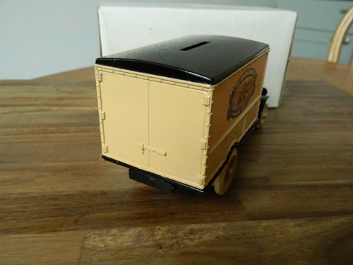 ERTL 1926 Mack AC Bulldog J.J. Case Die-Cast Bank - 1:38 Scale - Picture 4 of 6