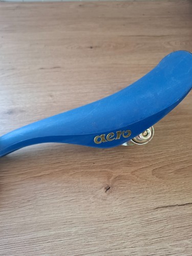 Selle Vélo Vintage Cobra Jaune – NOS – 269 X 138 Mm