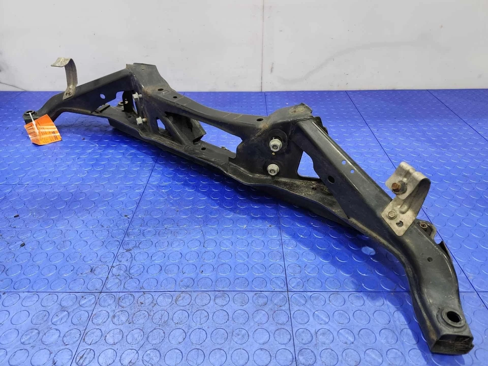 Оригинальный задний поперечный подрамник 11–16 Mini Cooper Countryman R60 полный привод 33319804721 - Изображение 4 из 4