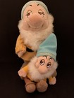 Disney Store Bashful Dwarf Of Snow White & The Seven Dwarfs Plush And Beanie Toy — photo 1