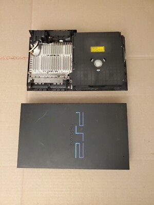 Sony PlayStation 2 PS2 Fat Console - SCPH-30001 - Console