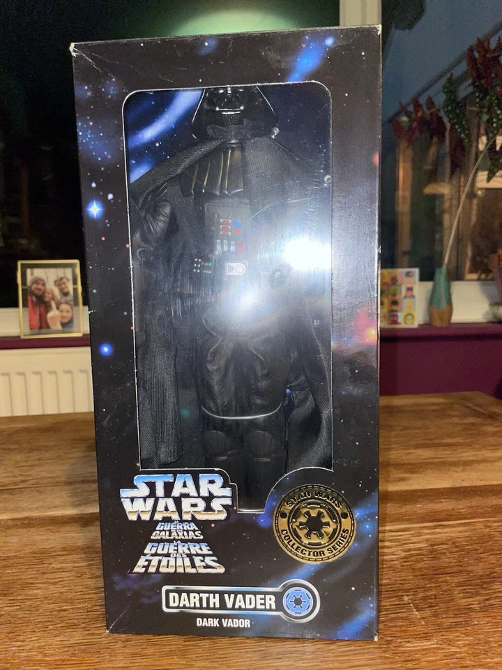 Kenner Star Wars 1996 Collector Series Darth Vader 12" Action Figure Boxed - Image 3 of 4