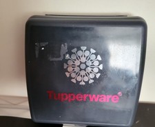Tupperware-Sandwich Keeper