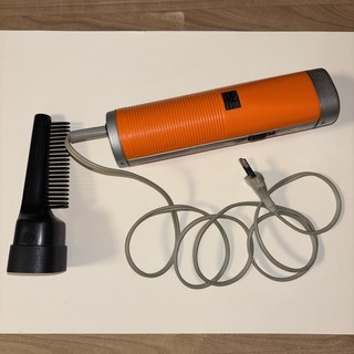 DDR AKA Föhn LD 9 gebraucht aber funktionsfähig mit Kamm Haartrockner Fön