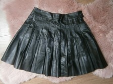 FB Sister* Kunstleder Mini-Faltenrock* Gr. XS, schwarz* TOP-Zustand* 1x getragen