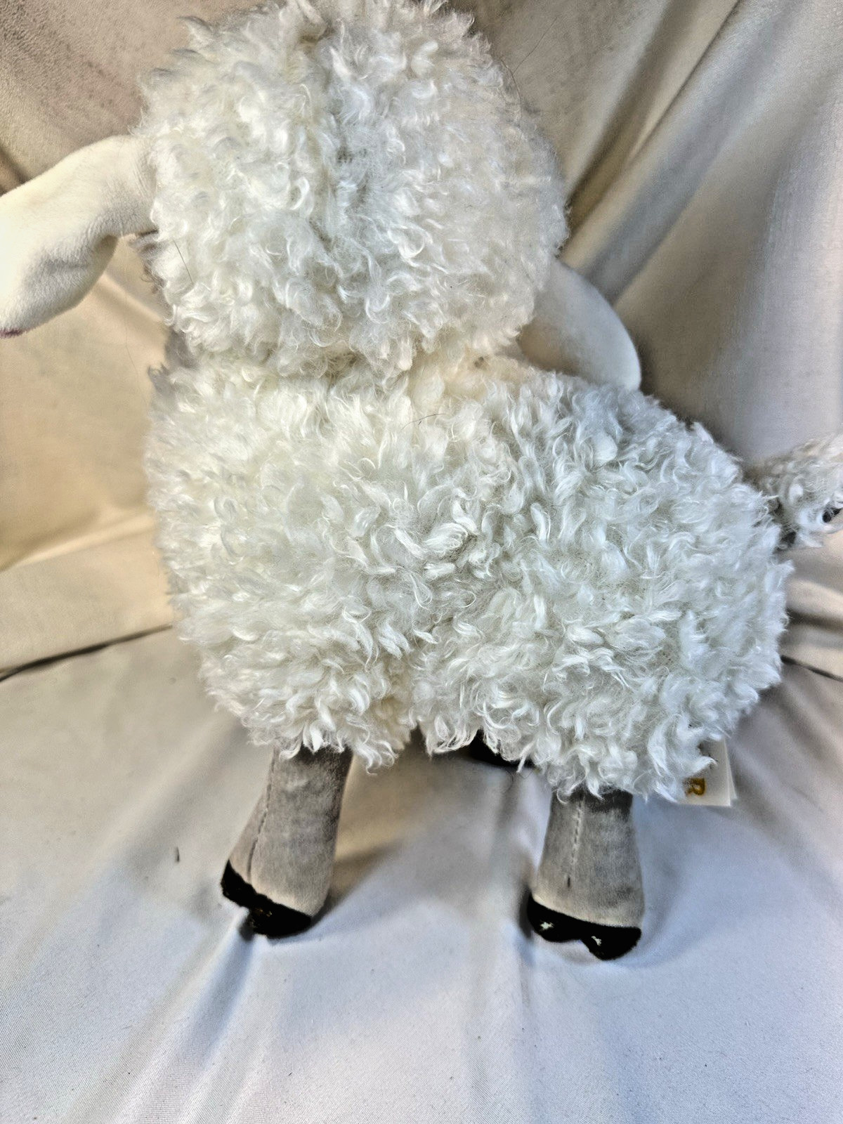 Dandee The Star movie Ruth Plush Lamb Sheep Musical animated Christmas== Works